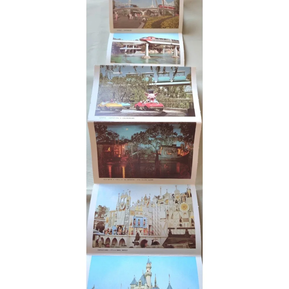 Vintage Disneyland 26 Scenes Postcard Booklet Walt Disney America Sings Souvenir